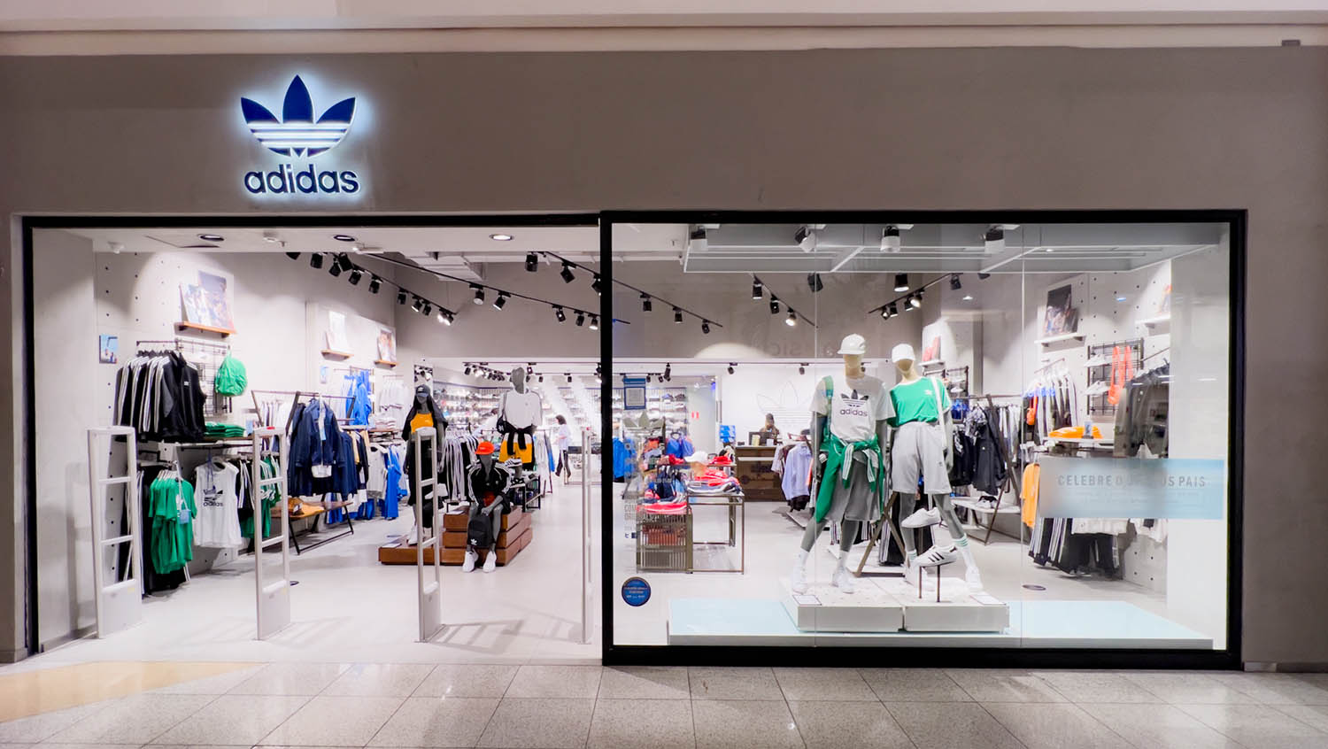 ADIDAS ORIGINALS