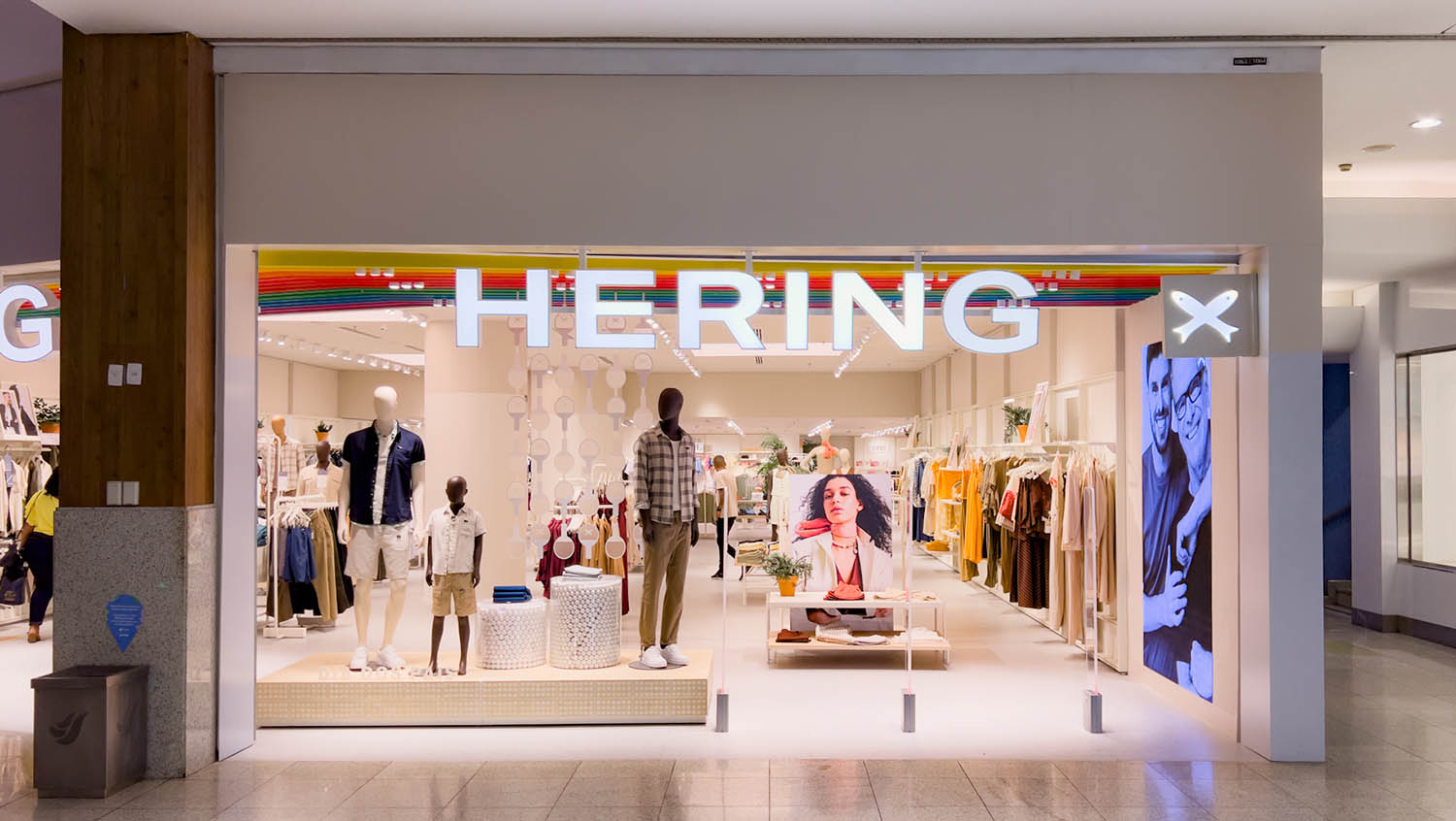 HERING STORE